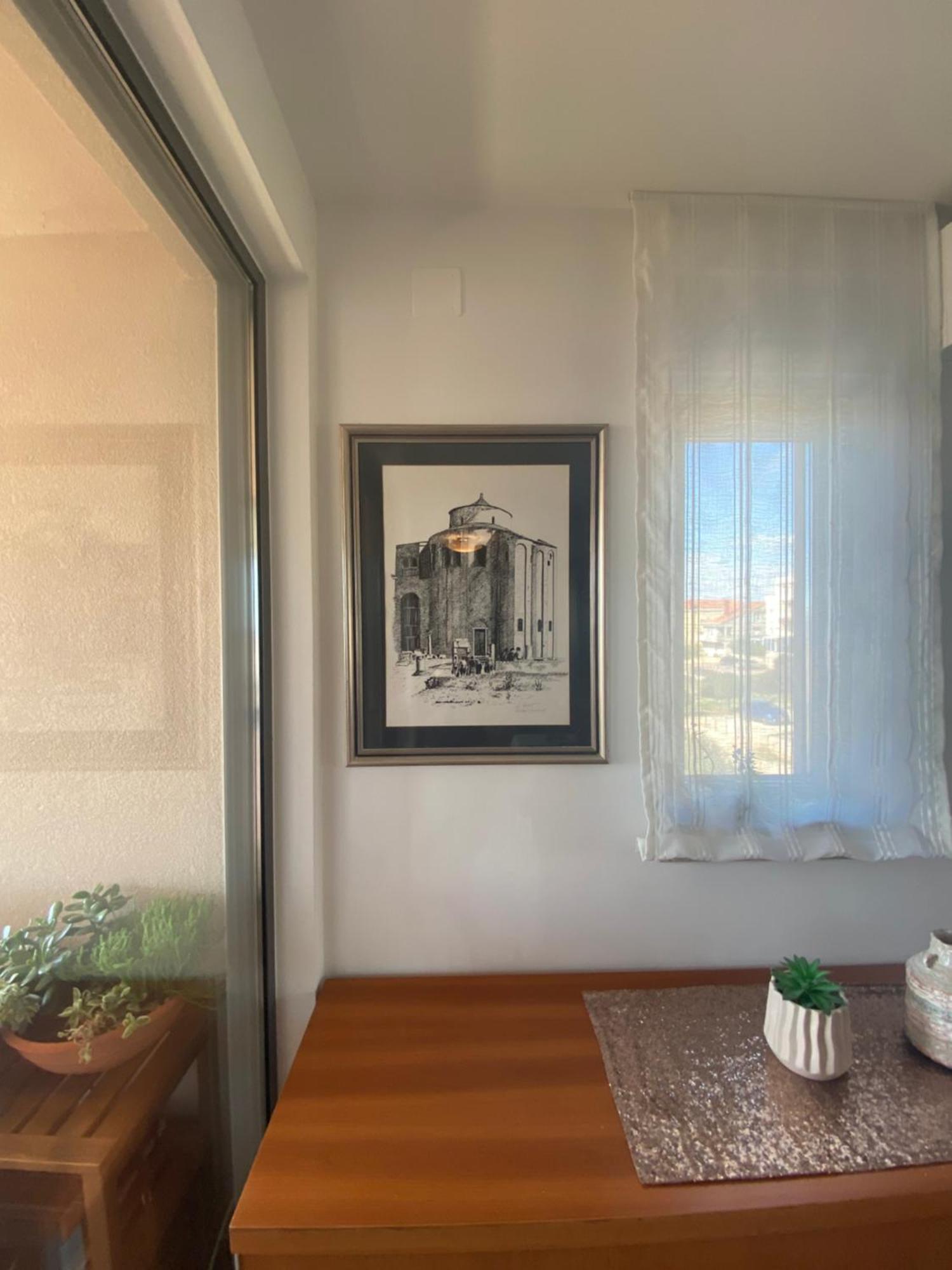 Apartments Luana With Private Jacuzzi Zadar Extérieur photo