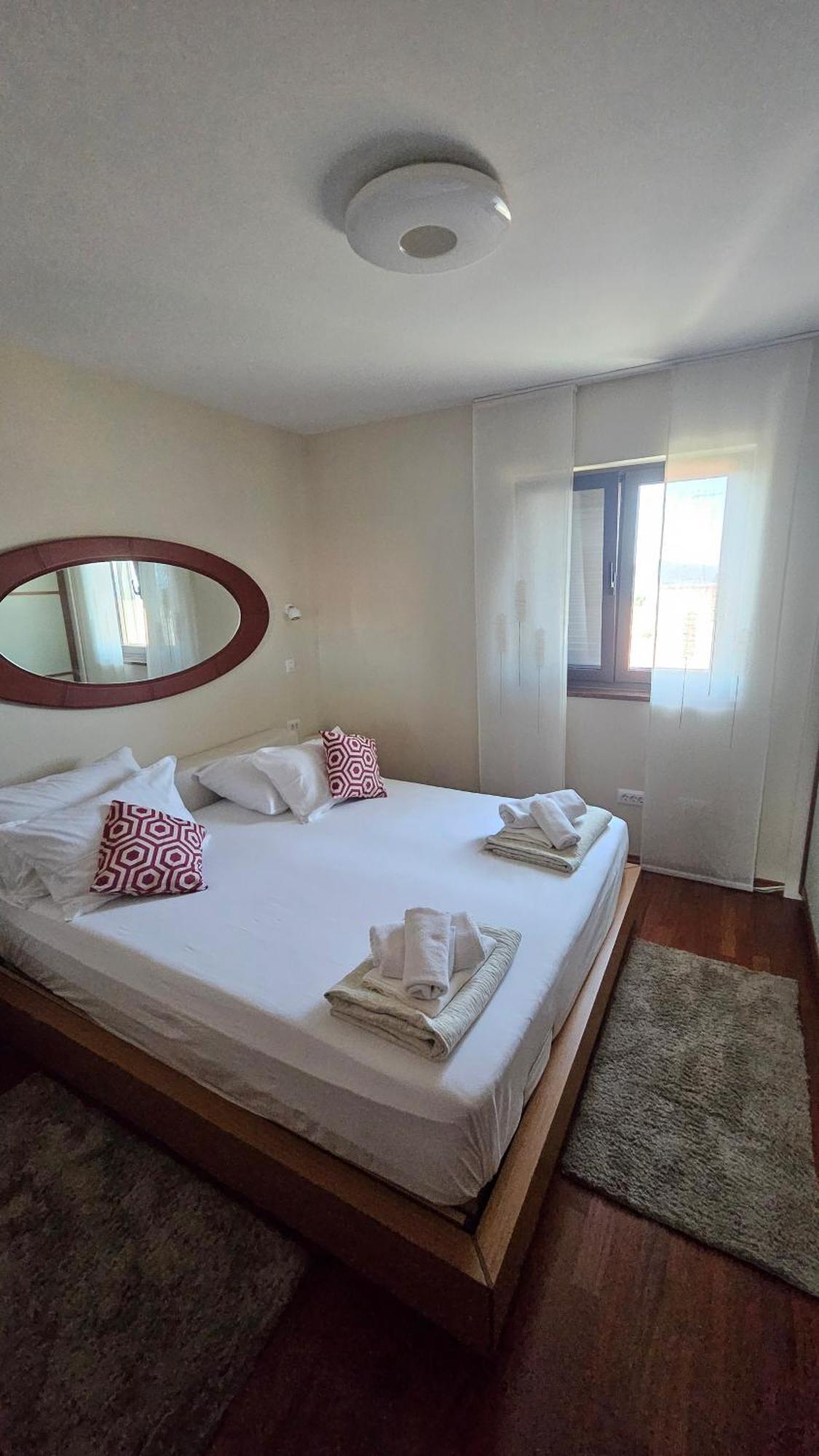 Apartments Luana With Private Jacuzzi Zadar Extérieur photo