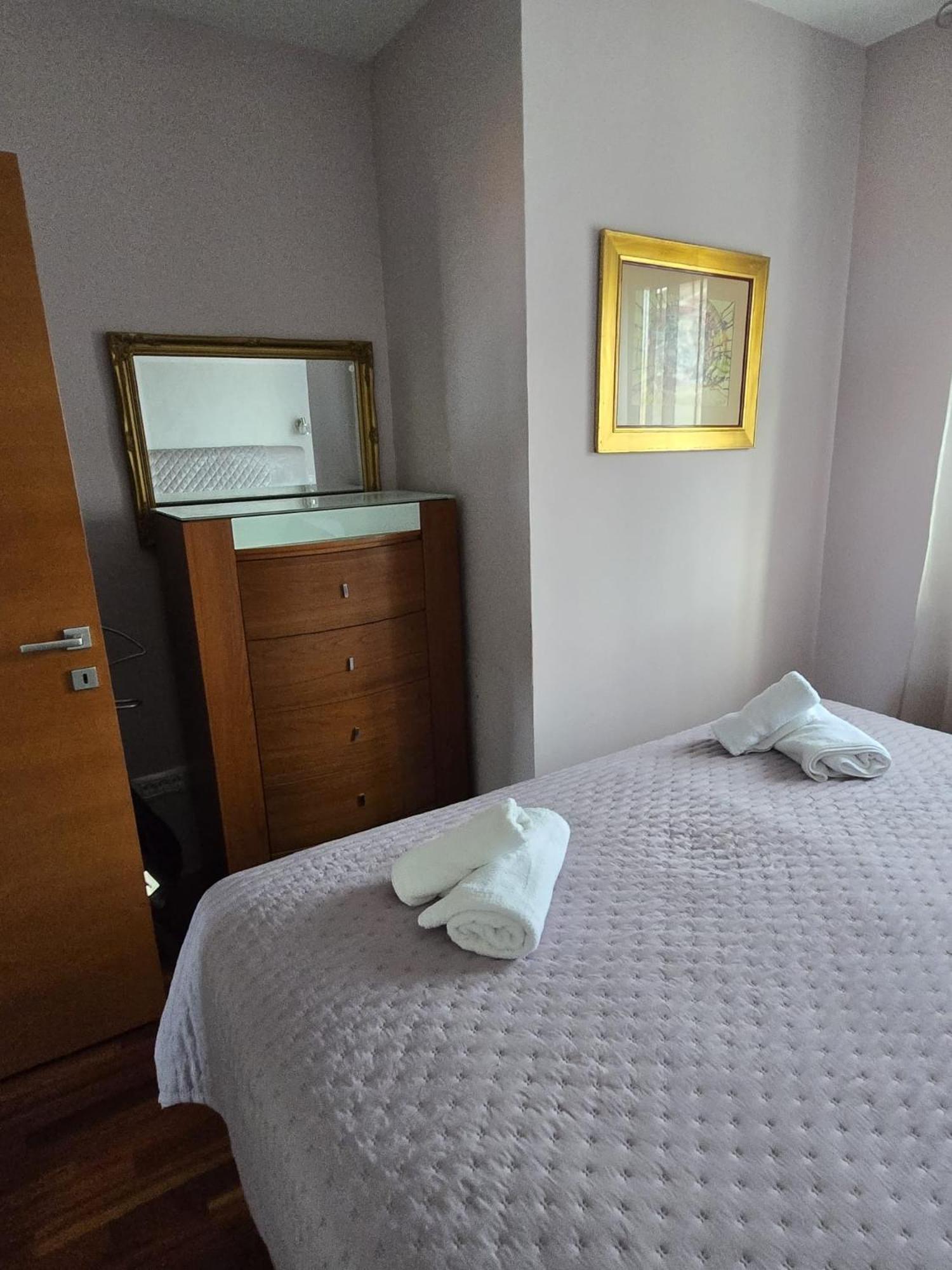 Apartments Luana With Private Jacuzzi Zadar Extérieur photo
